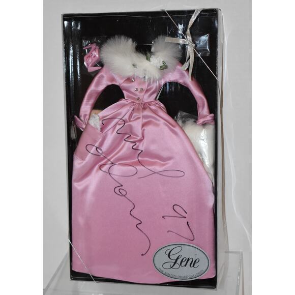 NIB  Blossoms in the Snow Gene Outfit **with Signature - Picture 1 of 4